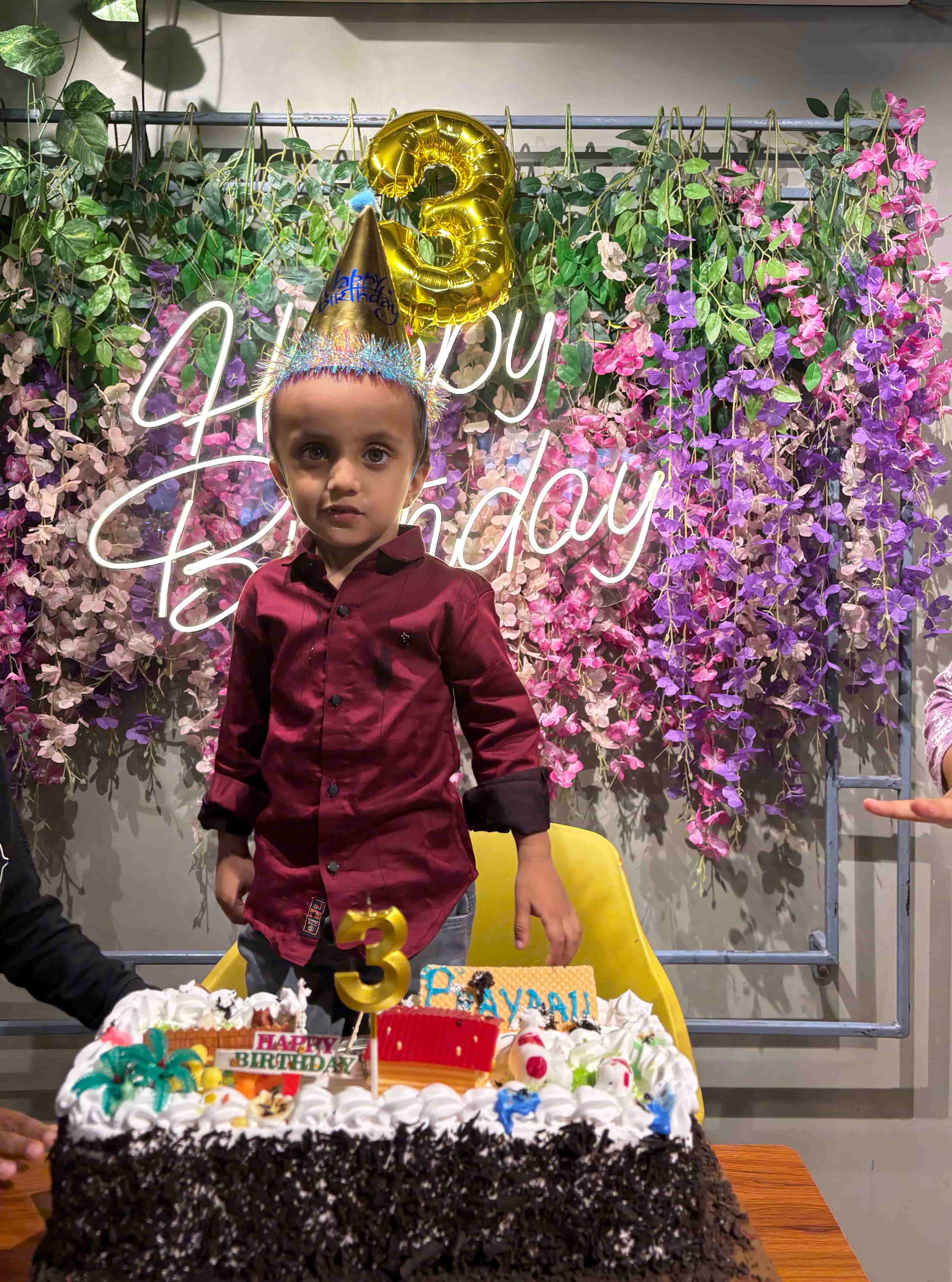 Birthday Party Pizza Orders